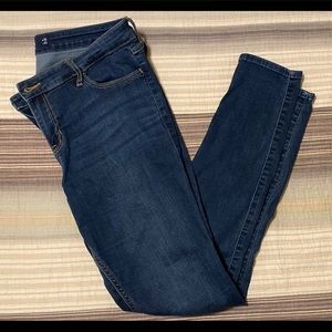 MID RISE SUPER SKINNY JEAN HOLLISTER SZ 11